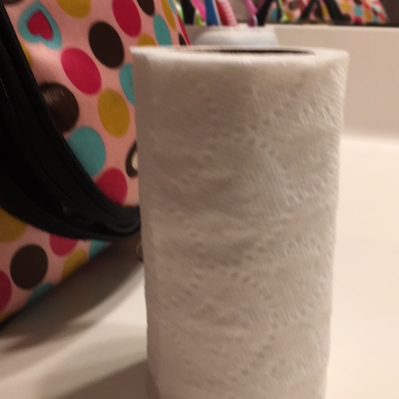 Meet your Posher, Manoushka - Picture 1 of 1